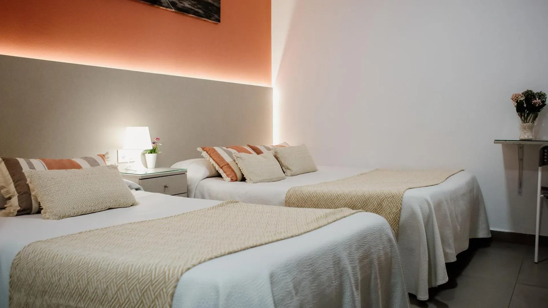 Apartamentos Turisticos Mastil 16 Málaga