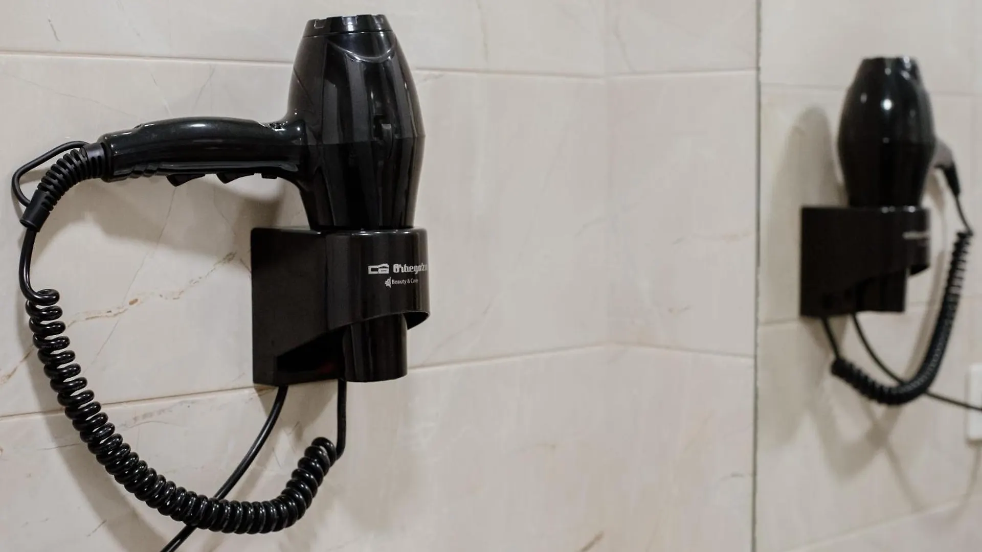Apartamentos Turisticos Mastil 16 Málaga 2*,